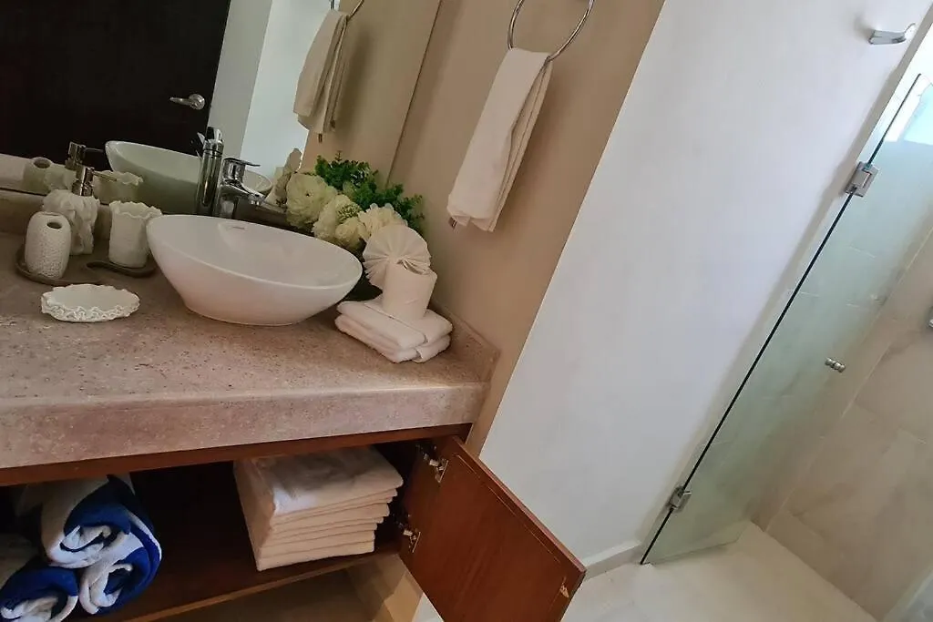 Casa Mayab A 10 Min En Auto De La Playa, Wifi, Albercas, Gym Playa del Carmen Mexico