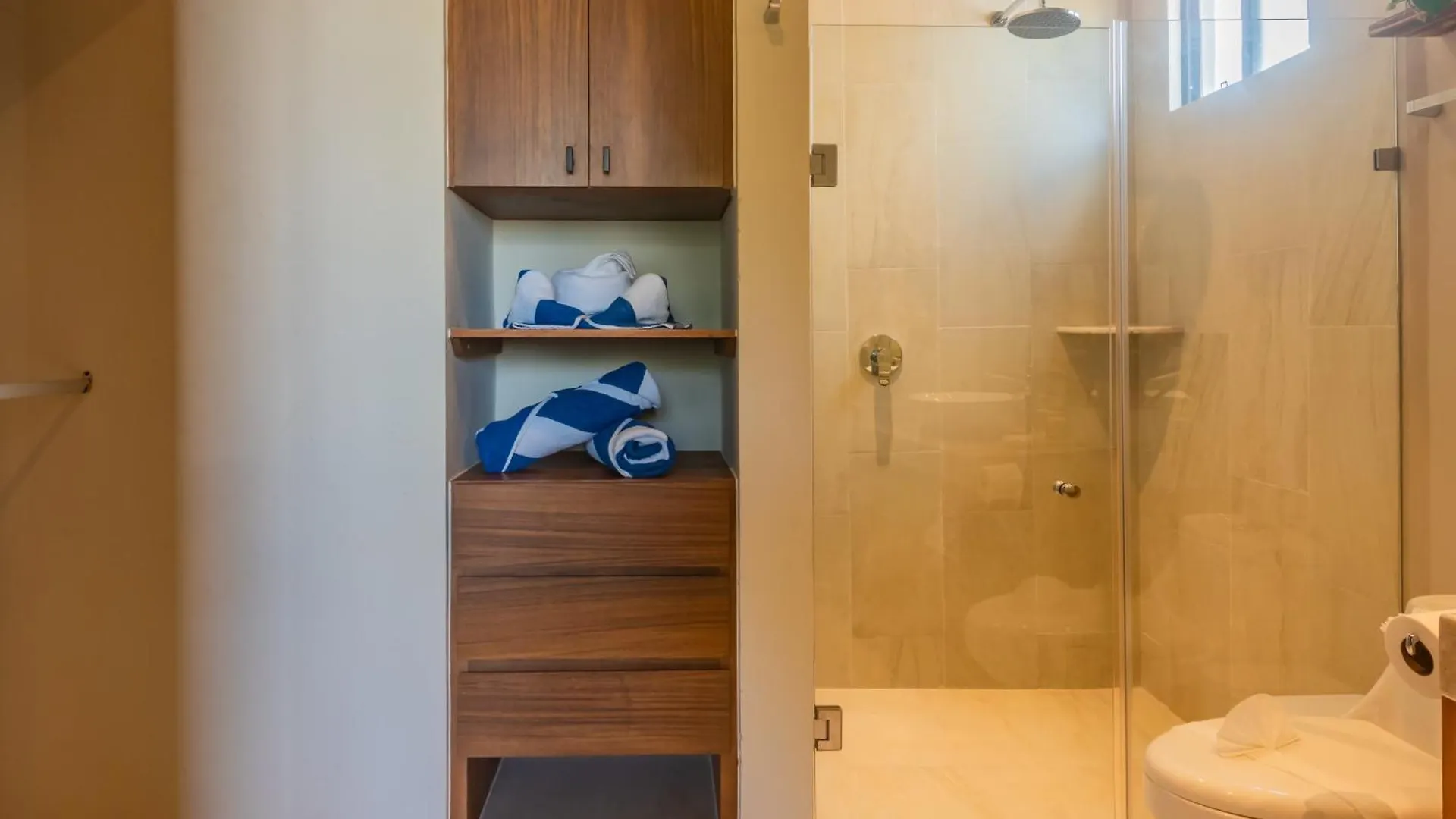 Casa Mayab A 10 Min En Auto De La Playa, Wifi, Albercas, Gym Playa del Carmen Apartment